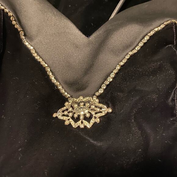 VIP Boutique long velvet prom formal gown spaghetti straps rhinestone bling 4 - Picture 6 of 8